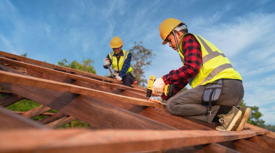 Professional Flat Roofing Installation services in Raiford, FL